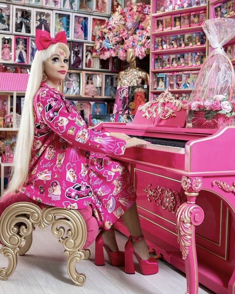 Листайте вправо, чтобы увидеть больше изображений