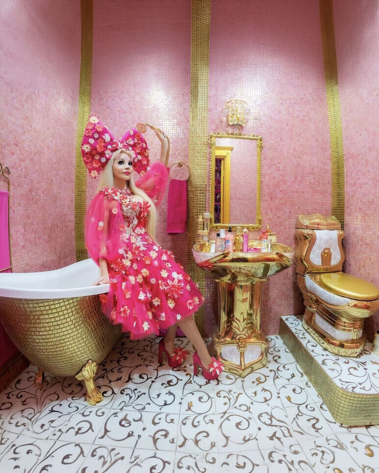 Листайте вправо, чтобы увидеть больше изображений