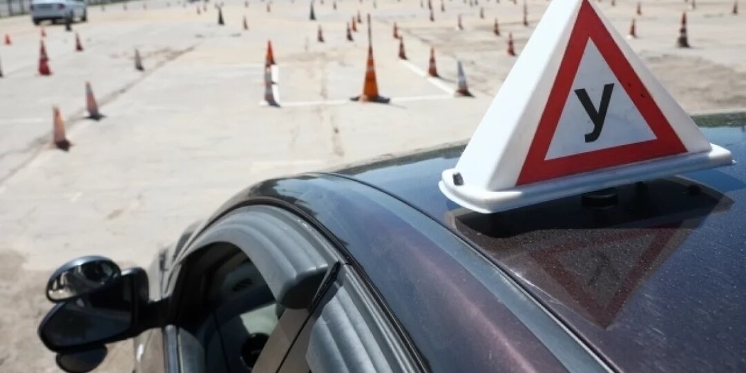 В Ярославле выписывают штрафы за учебное вождение на Московском проспекте