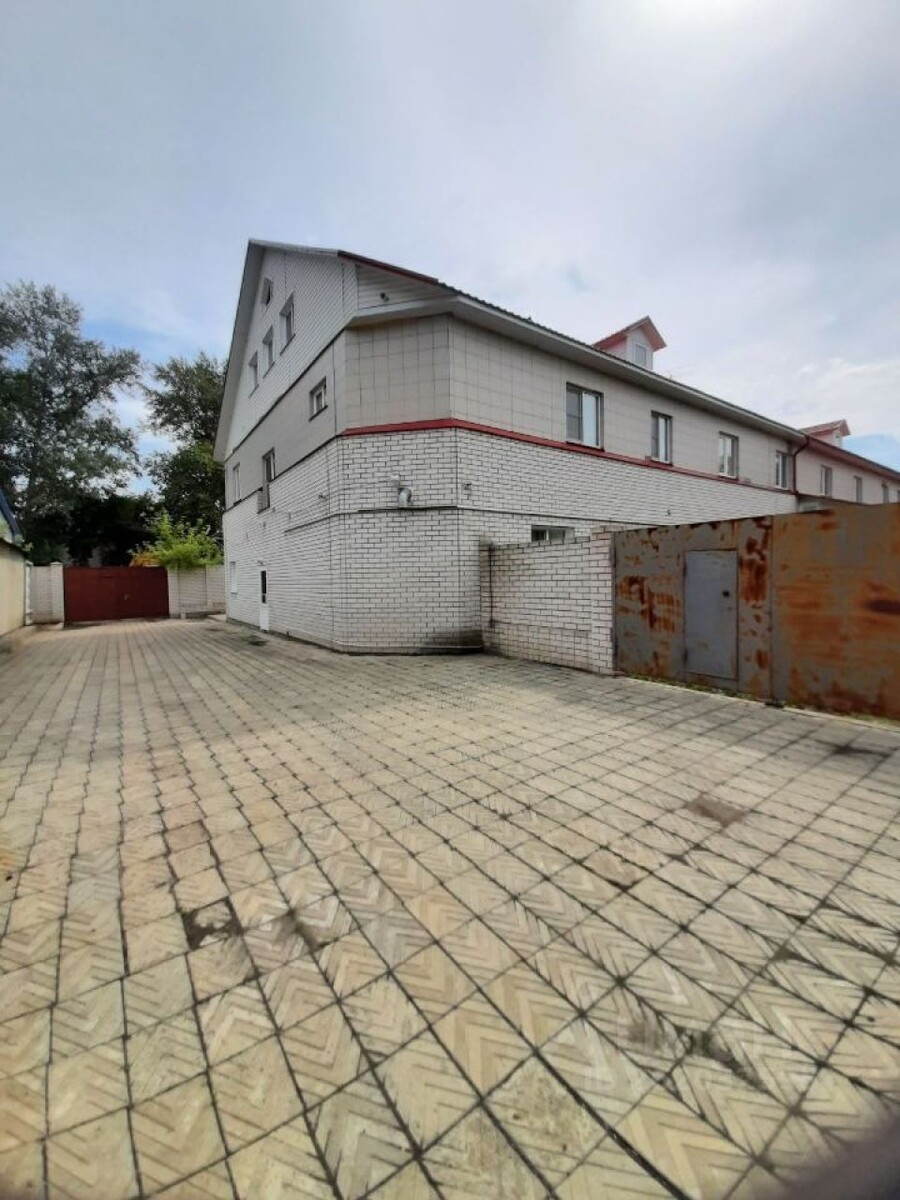    В Барнауле продают "Тимуровские бани". Источник: cian.ru