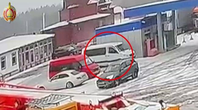 Азс – идеальное место для кражи из автомобиля, если забыть, что на таких объектах ведется видеонаблюдение БЕЛТА