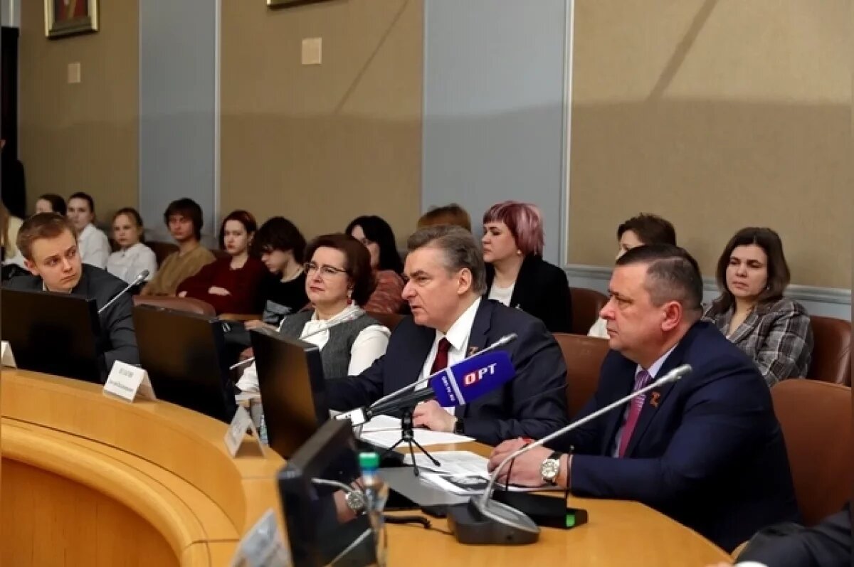    В Оренбуржье обсудили противодействие экстремизму в сети и среди молодежи