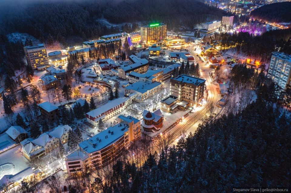    Как выглядит Белокуриха с высоты птичьего полета. Источник: Gelio | Слава Степанов