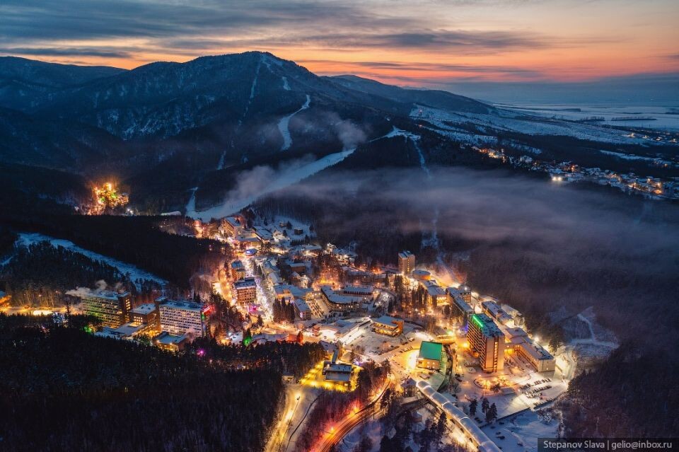    Как выглядит Белокуриха с высоты птичьего полета. Источник: Gelio | Слава Степанов