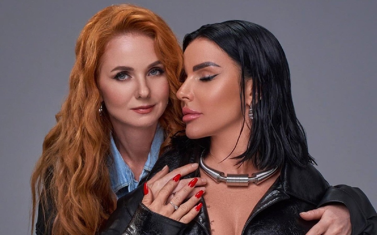 Лена Катина и Юлия Волкова воссоеденились