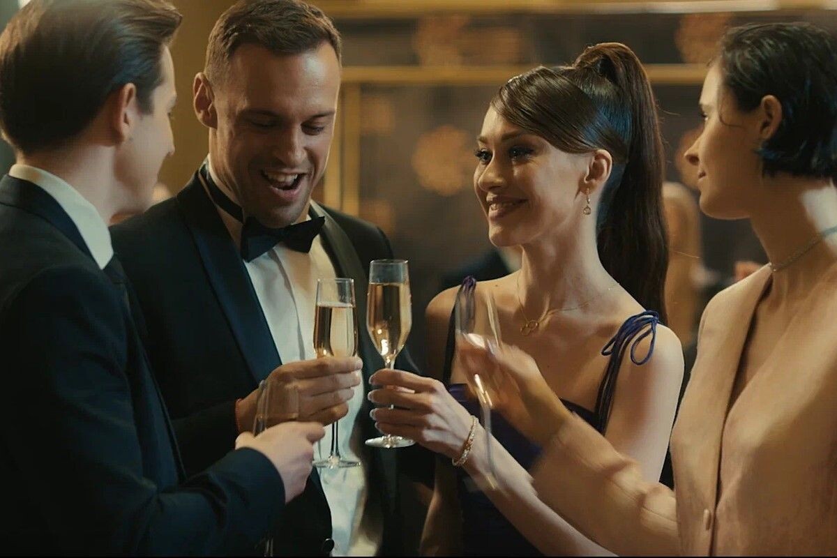 Кадр из сериала «Золотое дно». Источник: онлайн-кинотеатр «Иви», продюсерская компания «Среда»📷
