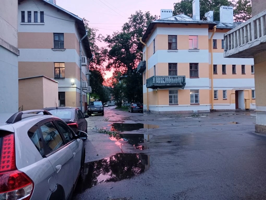 Наши дворы и домики.