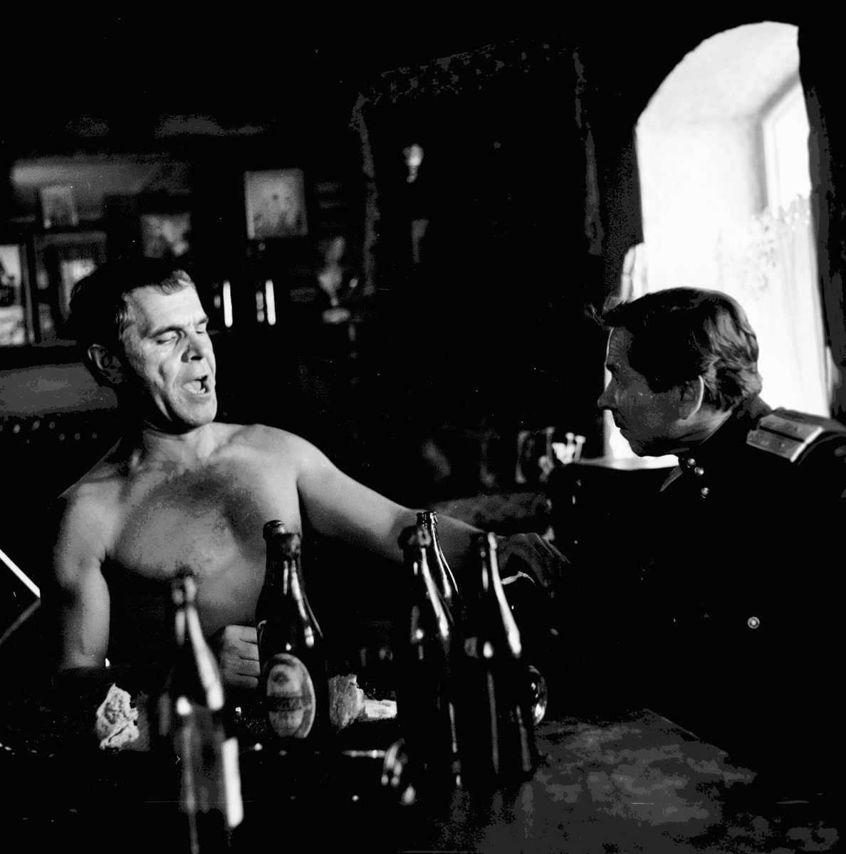    В 1969 году Алексей Булдаков окончил театральную студию при Павлодарском драматическом театре им. А.П. Чехова и присоединился к его труппе, однако вскоре ушёл в армию / РИА Новости / Кадр из фильма «Кому на Руси жить...» / Галина Кмит