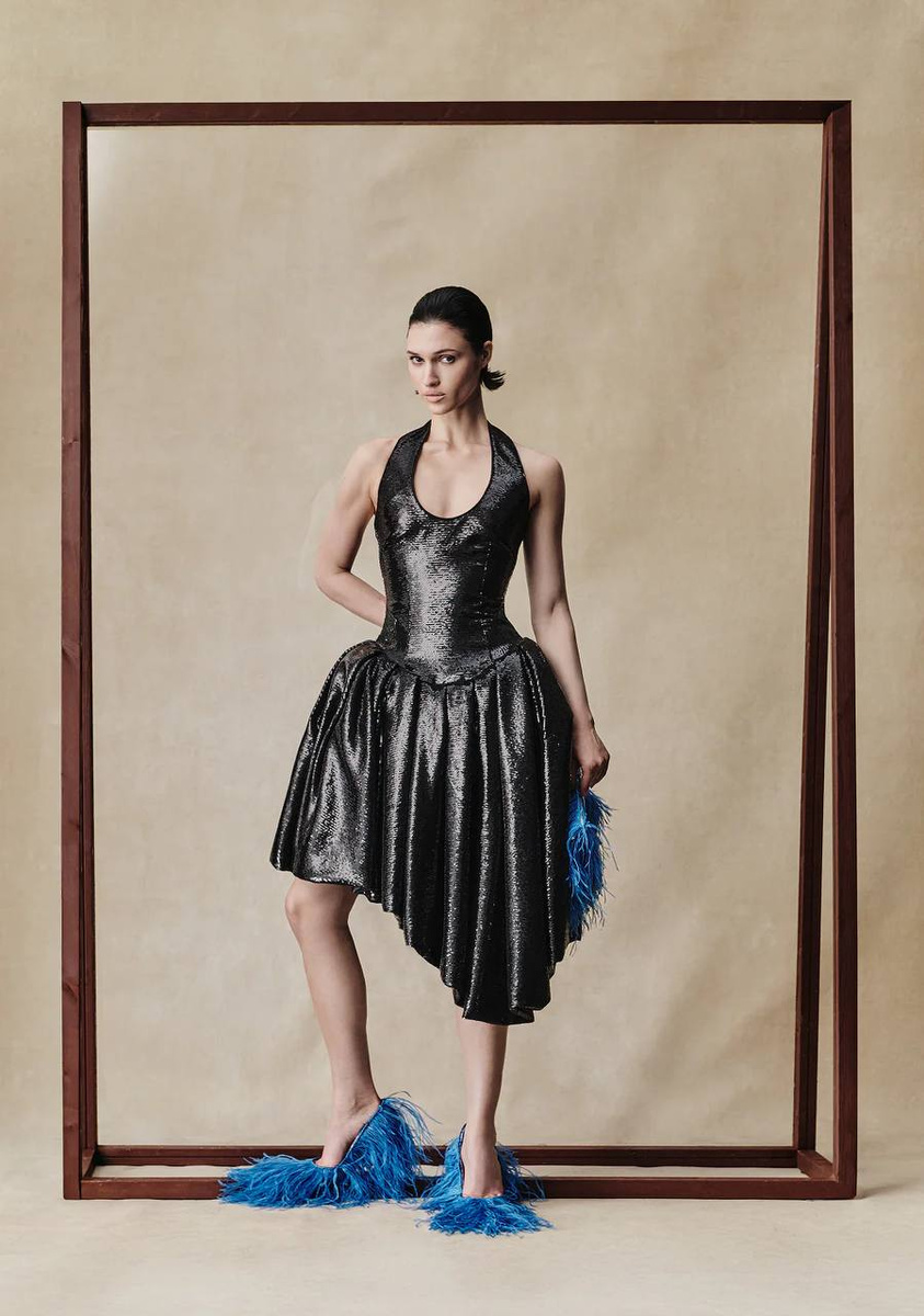 Листайте вправо, чтобы увидеть больше изображений