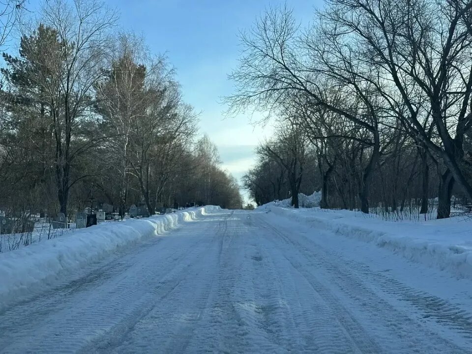    Противопаводковые мероприятия на кладбищах Барнаула. Источник: barnaul.org