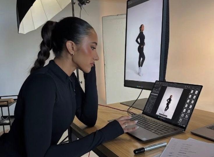 Как создать фото с лицом через нейросеть бесплатно: замена лица на фото и видео