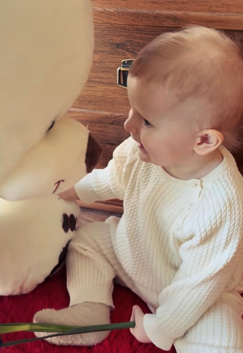     Дочь Виталины Цымбалюк-Романовской. Фото: Instagram (Запрещён в РФ) @vitalinaromanovskaya