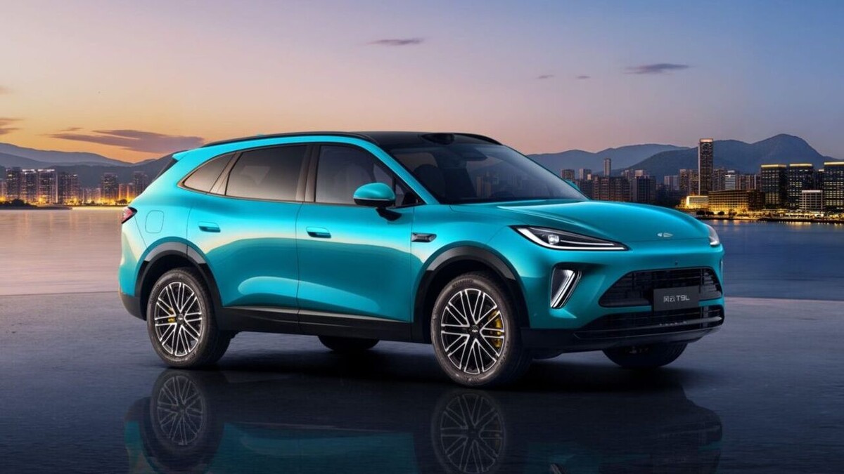    Chery Fulwin T9L. Фото Chery