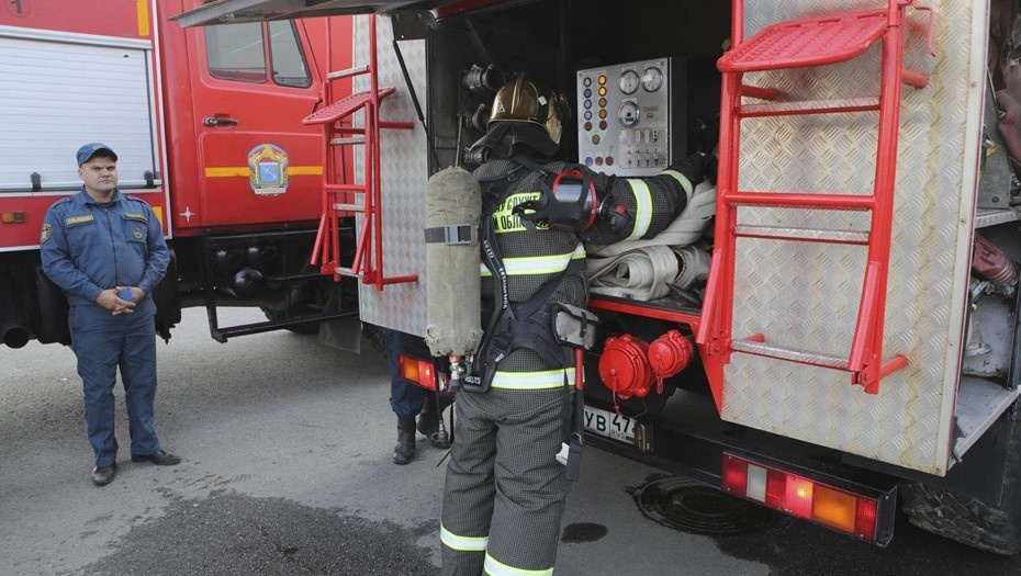    Учения МЧС на судостроительном заводе "Пелла" Автор фото: Лидия Верещагина