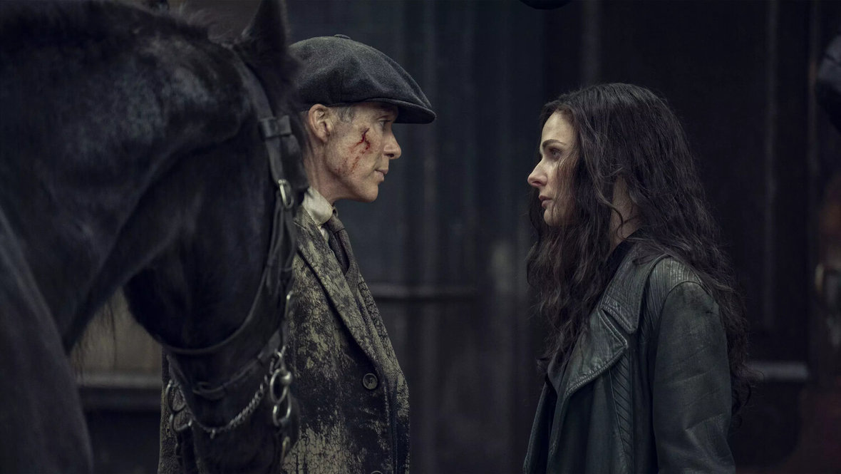    Кадр из фильма «Острые козырьки: Бессмертный человек», реж. Том Харпер, BBC Studios, Tiger Aspect Productions, BBC Film