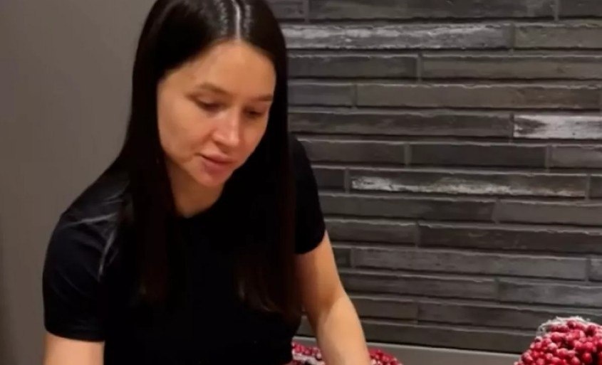 Лерчек вернулась к привычным заботам о младшем ребенке