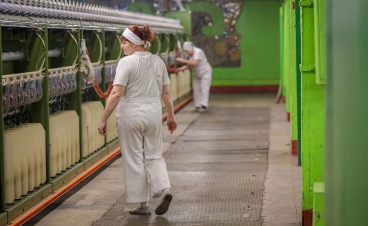 В России спрос на работников с вузовским дипломом растет