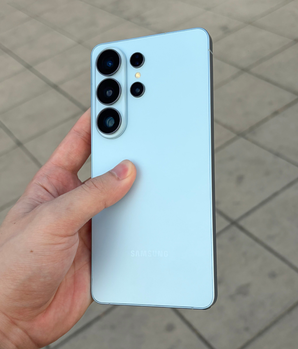 Хотя бы 6000 мАч.