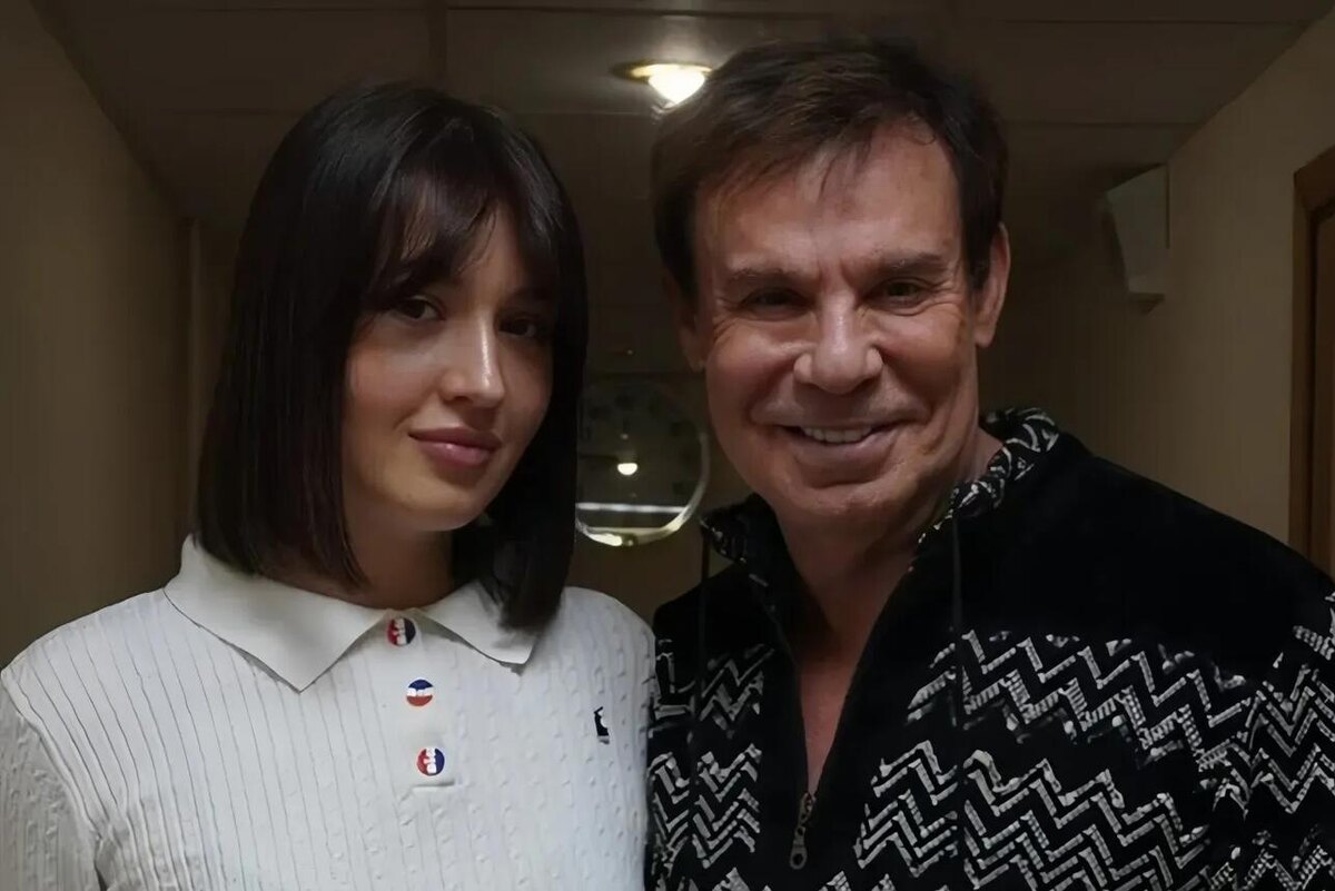    Ефим Шифрин с предполагаемой возлюбленной Личный архив