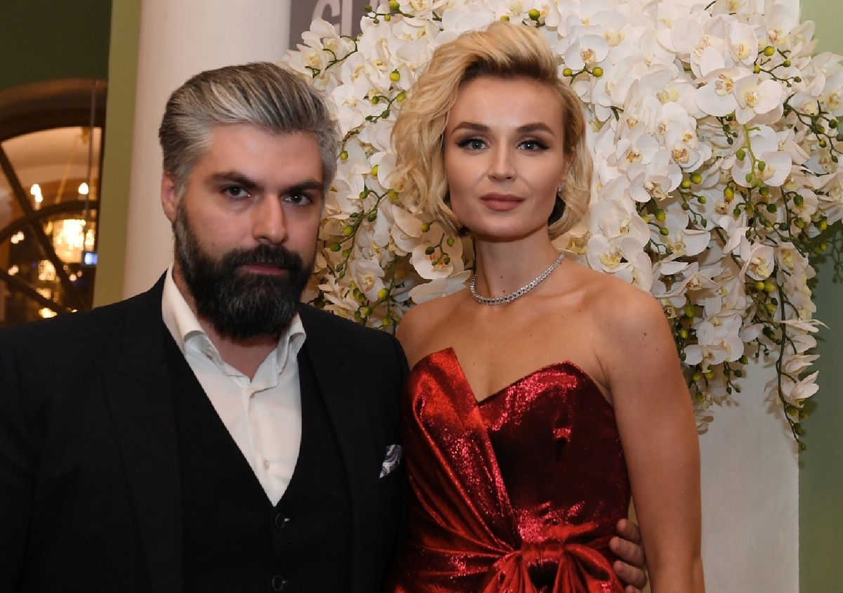    Полина Гагарина с Дмитрием Исхаковым (Фото: РИА Новости/Екатерина Чеснокова)