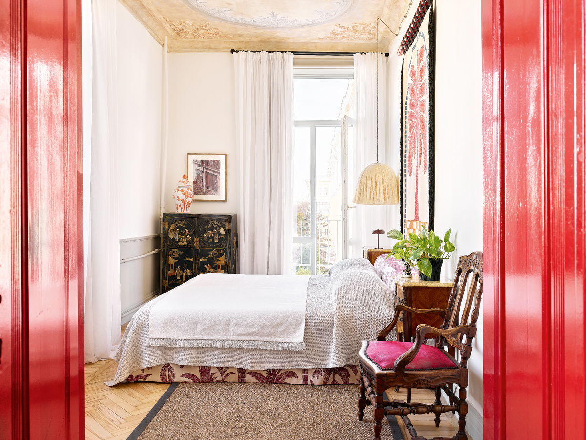 Город: Ростов-на-Дону; Дизайнер: Светлана Андреева-Щепетева; Площадь: 67 кв.м Текст: автор проекта; Фото: Сергей Ананьев Стиль: Юлия Чеботарь