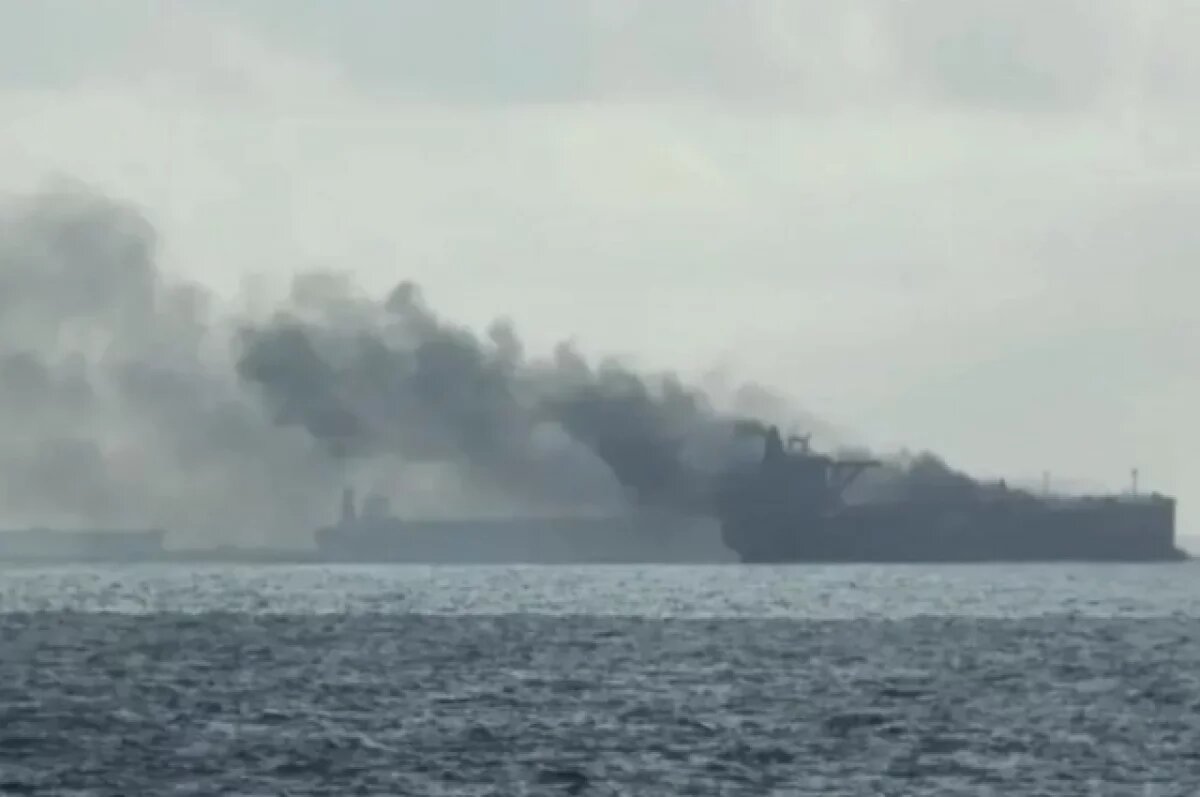    Капитан атакованного танкера в Чёрном море сообщил о взрывах после удара
