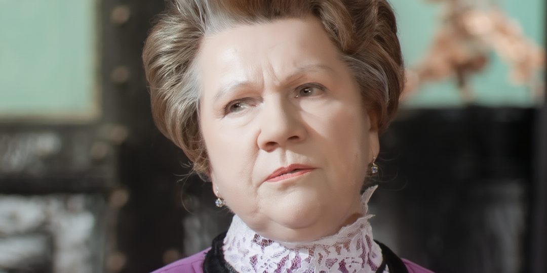 Ночевала у соседей и в театре: почему «всесоюзная мама» Нина Сазонова боялась собственного сына