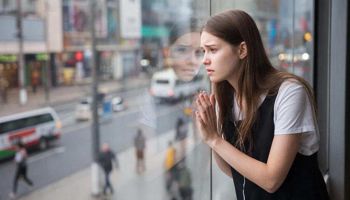Агорафобия — как страх открытых пространств меняет жизнь
