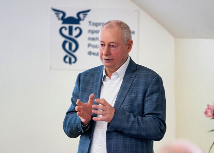 На илл.: Владимир Гамза