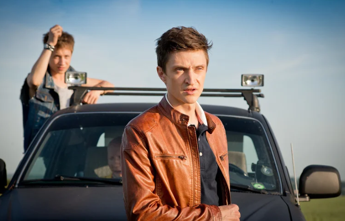 Фрагмент из сериала "Степные волки"