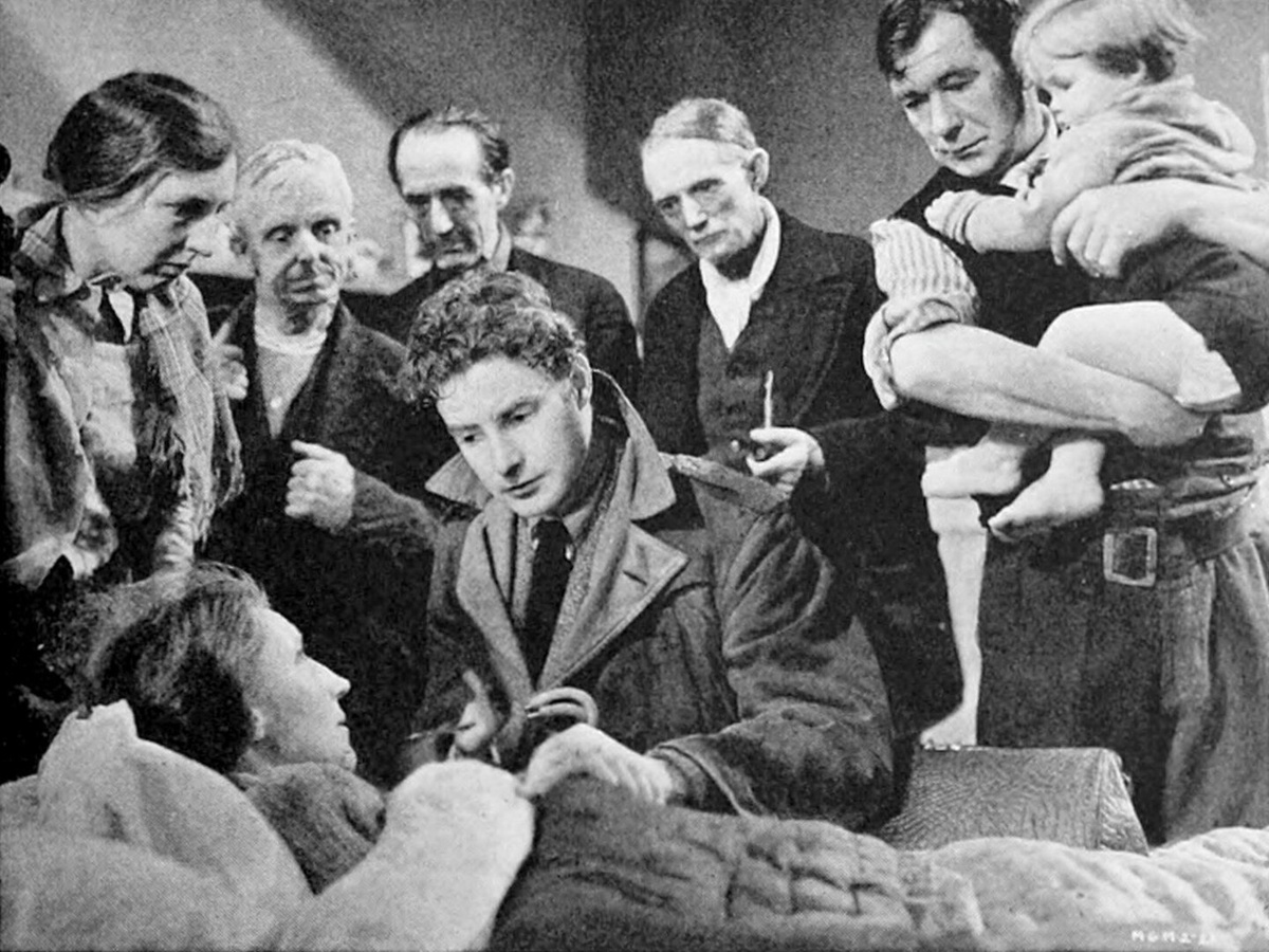 «Цитадель» - британский драматический фильм, снятый в 1938г. Фильм и книга способствовали созданию британской Национальной службы здравоохранения в 1947г.