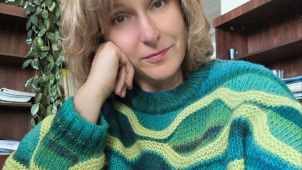 На работе Пряжевская.