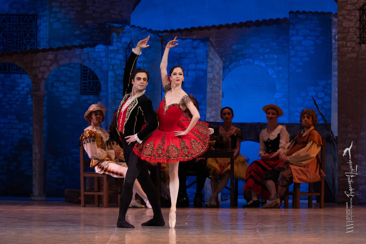 Рената Шакирова-Китри и Артур Мкртчан-Базиль