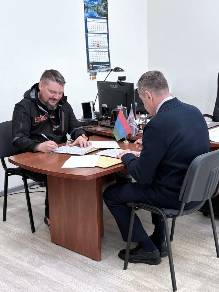    Госкомитет Карелии и добровольцы «ЛизаАлерт» объединились в поисках пропавшихПоисковый отряд «ЛизаАлерт» Республики Карелия / ВК