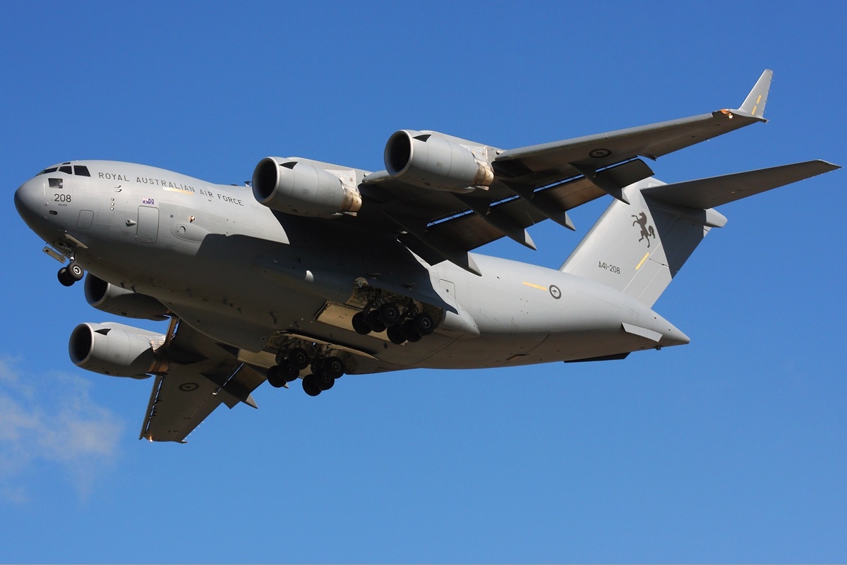     Военно-транспортный самолет Boeing C-17A Globemaster III   
(cc) Duan Zhu