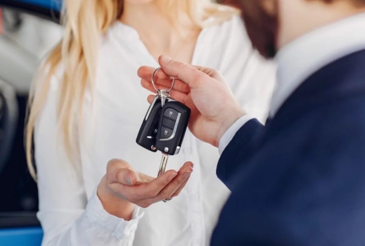    Хотел сэкономить.