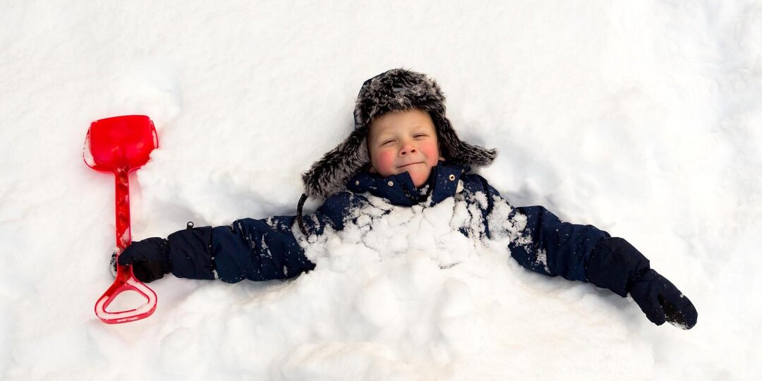 Альпинист предложил включить рытье укрытий в снегу в уроки ОБЖ