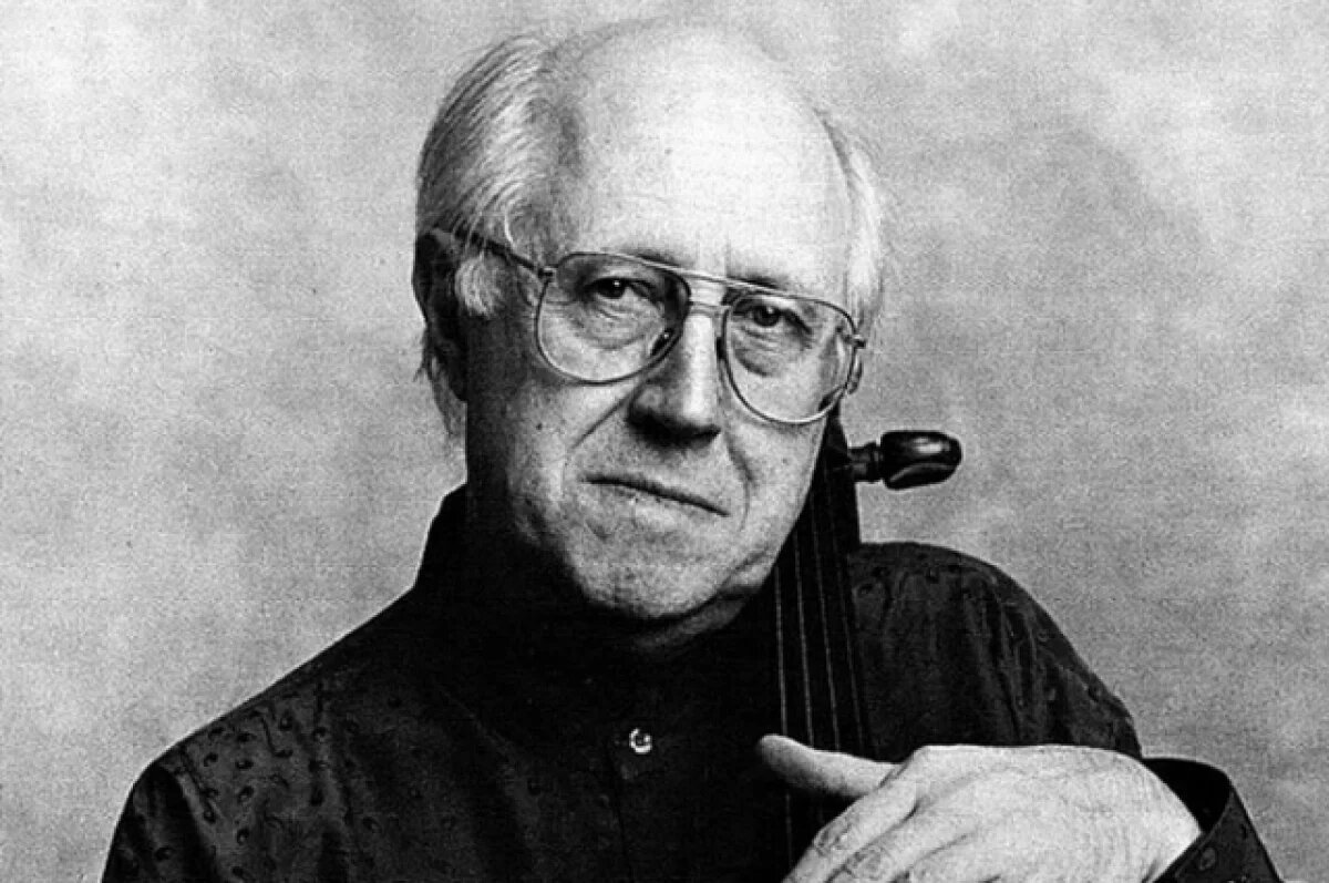    Фрак от Кардена и «Нива».