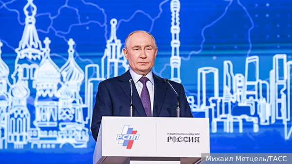     Фото: Михаил Метцель/ТАСС   
 Текст: Елизавета Шишкова
