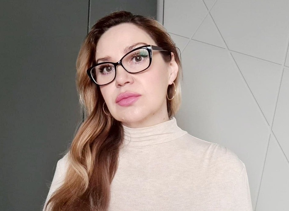 Абдулова Ася