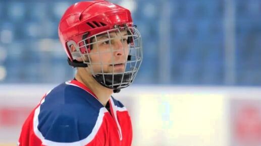 В х/ф "Молодёжка"