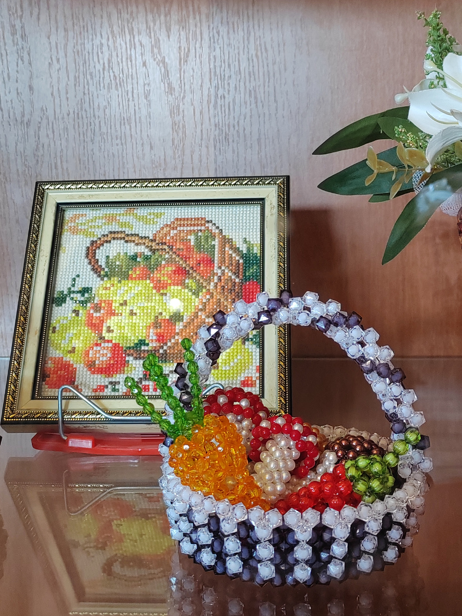 Выставка "Рукотворные чудеса". Автор работы Анастасия Лысоиваненко. ИАК "Астраханский кремль". Астрахань, 2026 г. 