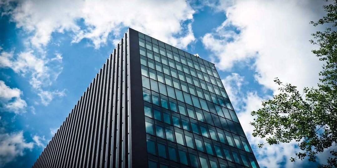 Долговая нагрузка и сокращение дивидендов ставят под вопрос устойчивость