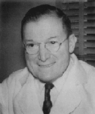 Впервые данный симптомокомплекс описал американский оториноларинголог Дж. Костен в 1934 г.