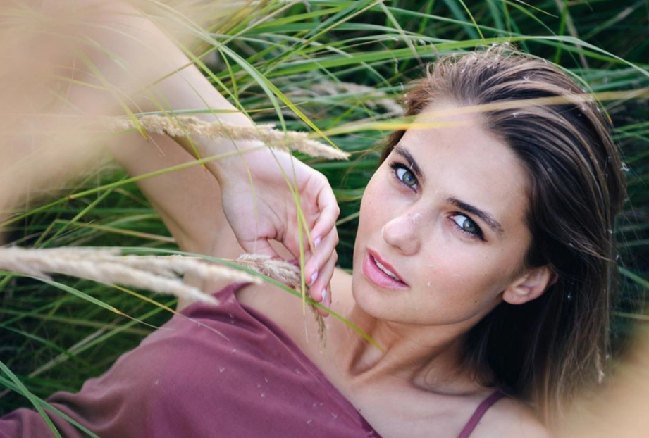 Актриса Марина Митрофанова 