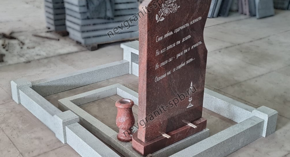 Выбор цветов на памятник. Что нужно учесть. Примеры изготовления памятников.