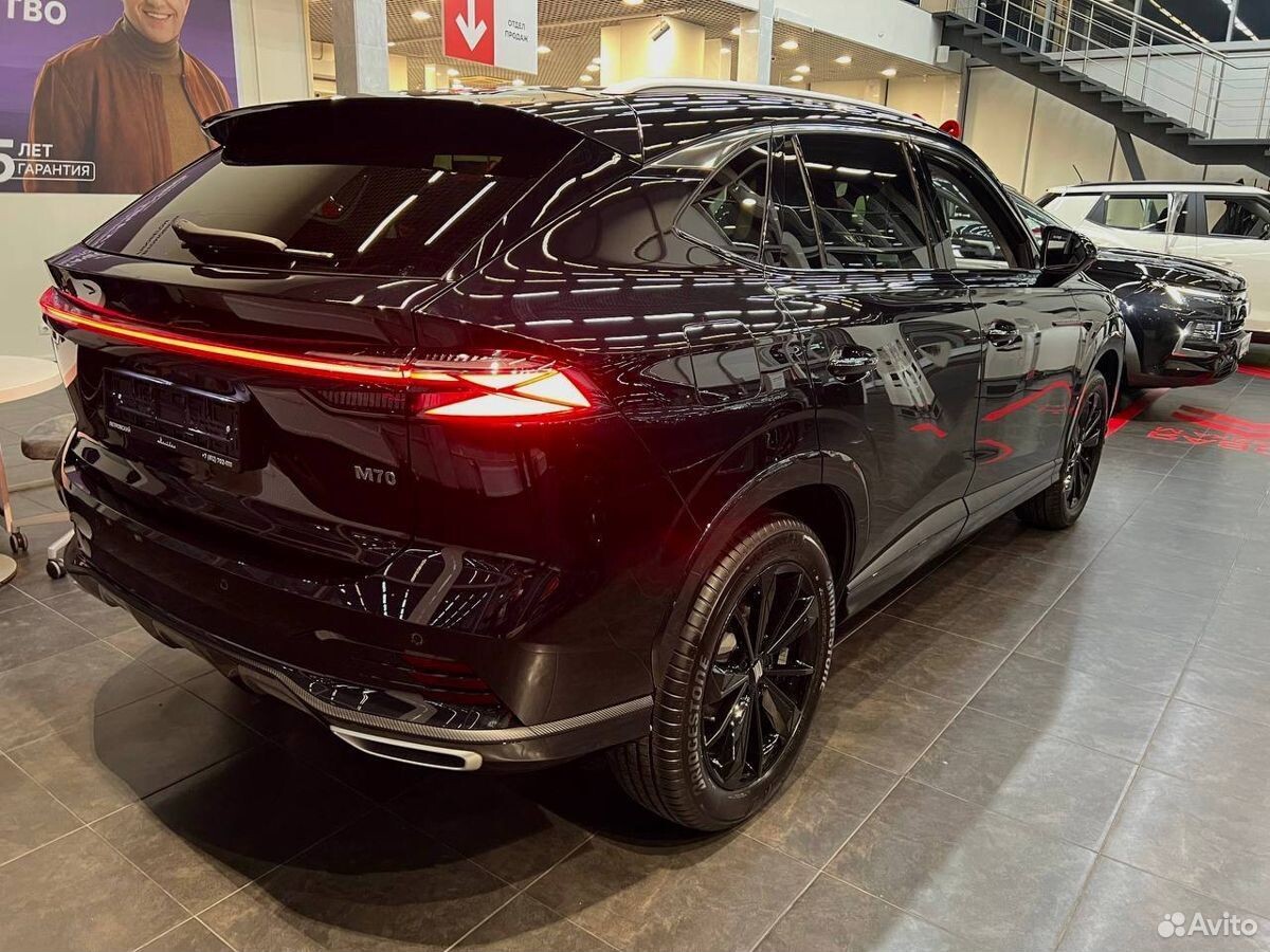 Москвич М70. Источник иллюстрации - avito.ru