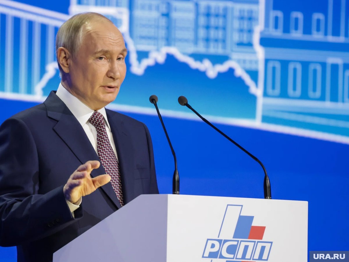     Президент Владимир Путин встретился с крупным бизнесом на съезде РСПП