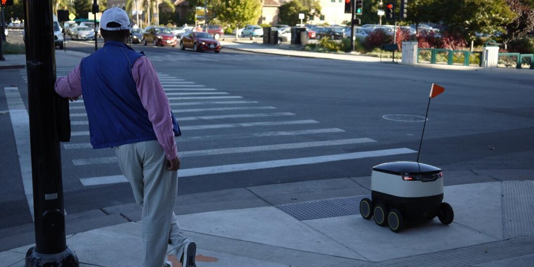 Роботы вместо людей: как новые алгоритмы избавляют города от проблем с миграцией