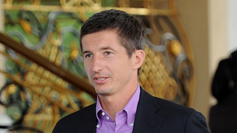 "Постоянно операции, химии, но он держится": как Евгений Алдонин проходит лечение от рака